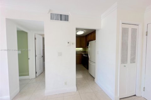Copropriété à louer à Fort Lauderdale, Floride: 1 chambre, 64.1 m2 № 1945070 - photo 17