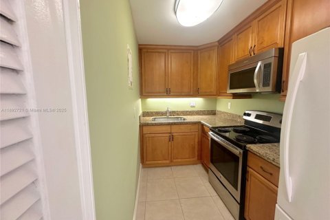 Copropriété à louer à Fort Lauderdale, Floride: 1 chambre, 64.1 m2 № 1945070 - photo 27