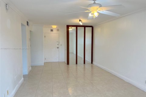 Copropriété à louer à Fort Lauderdale, Floride: 1 chambre, 64.1 m2 № 1945070 - photo 25