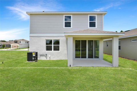 House in Dundee, Florida 4 bedrooms, 224.27 sq.m. № 1636111 - photo 15