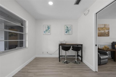 Villa ou maison à vendre à Daytona Beach, Floride: 5 chambres, 193.05 m2 № 1562043 - photo 10