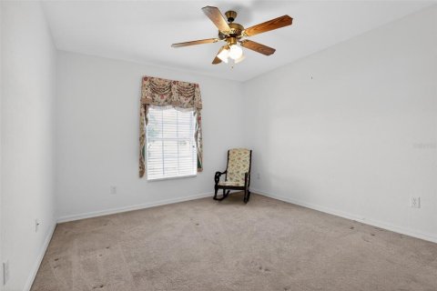 Villa ou maison à louer à Ocala, Floride: 4 chambres, 208.57 m2 № 2386566 - photo 11
