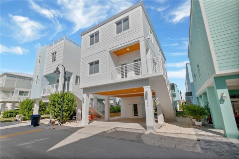 Condo in Key Largo, Florida, 3 bedrooms  № 2089315