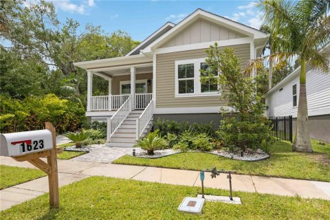 Villa ou maison à vendre à Bradenton, Floride: 3 chambres, 153.29 m2 № 2389073 - photo 2