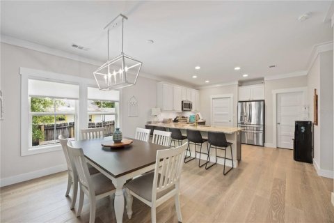 Villa ou maison à vendre à Bradenton, Floride: 3 chambres, 153.29 m2 № 2389073 - photo 10
