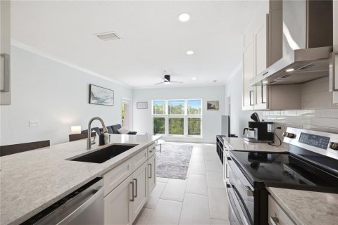 Copropriété à louer à Bradenton, Floride: 2 chambres, 93.74 m2 № 2408366 - photo 13