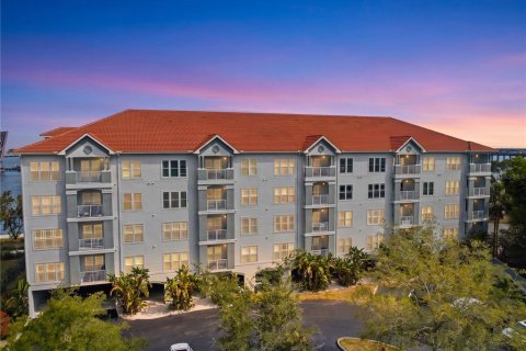 Condo à Bradenton, Floride, 2 chambres  № 2408366