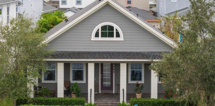 House in Orlando, Florida 3 bedrooms, 181.62 sq.m. № 1885857