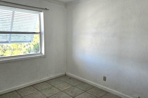 Casa en venta en Hollywood, Florida, 3 dormitorios, 80.55 m2 № 1953727 - foto 12