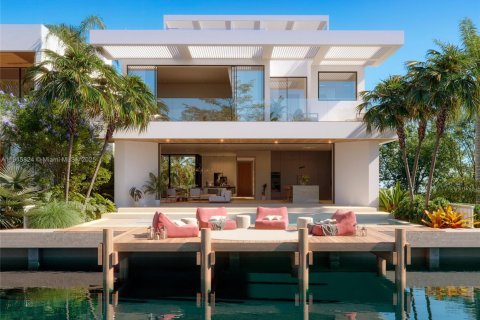 Casa en venta en Miami, Florida, 5 dormitorios № 2013745 - foto 9