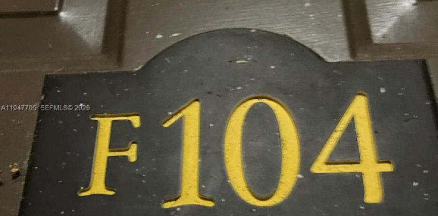 Кондоминиум с 2 спальнями в Помпано-Бич, Флорида № 2003853