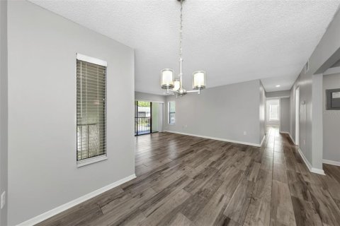 Condominio en venta en Tarpon Springs, Florida, 3 dormitorios, 110.09 m2 № 2196497 - foto 15