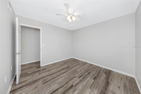Condominio en venta en Tarpon Springs, Florida, 3 dormitorios, 110.09 m2 № 2196497 - foto 29
