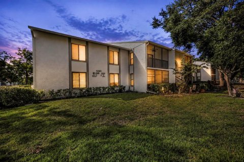 Condo in Tarpon Springs, Florida, 3 bedrooms  № 2196497
