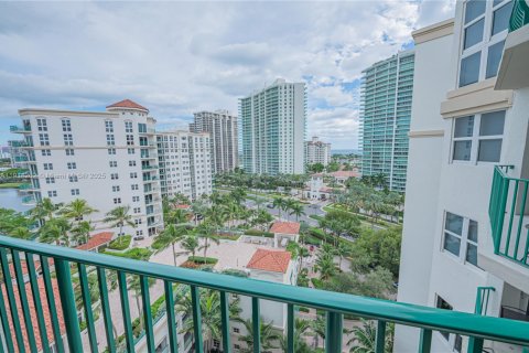 Condo in Aventura, Florida, 1 bedroom  № 1969889 - photo 25