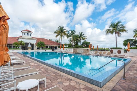 Condo in Aventura, Florida, 1 bedroom  № 1969889 - photo 7