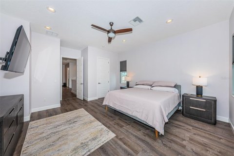 Villa ou maison à vendre à Saint Petersburg, Floride: 4 chambres, 275.92 m2 № 2266788 - photo 20