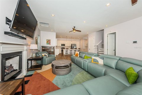 Villa ou maison à vendre à Saint Petersburg, Floride: 4 chambres, 275.92 m2 № 2266788 - photo 12