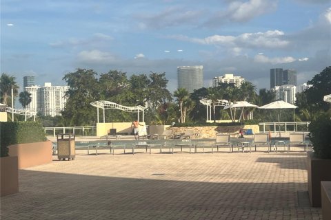 Снять в аренду кондоминиум в Авентура, Флорида 2 спальни, 105.72м2, № 2049296 - фото 19