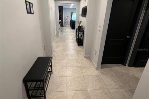 Villa ou maison à vendre à Spring Hill, Floride: 4 chambres, 200.76 m2 № 2234353 - photo 2