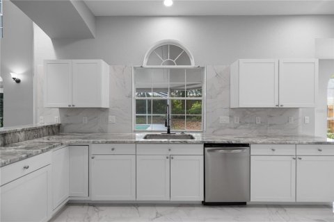 Casa en venta en Ocala, Florida, 5 dormitorios, 324.14 m2 № 1760360 - foto 22