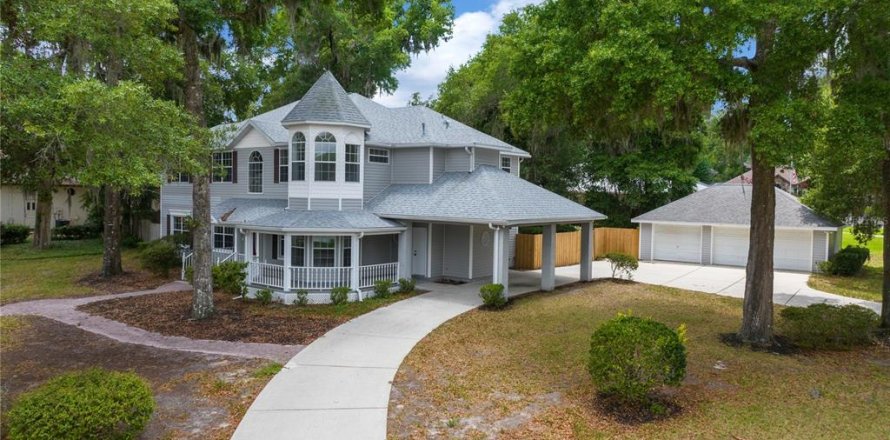 Casa en Ocala, Florida 5 dormitorios, 324.14 m2 № 1760360