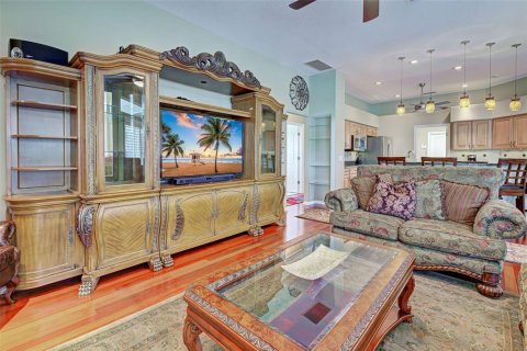 House in Venice, Florida 4 bedrooms, 224.45 sq.m. № 1666713 - photo 16