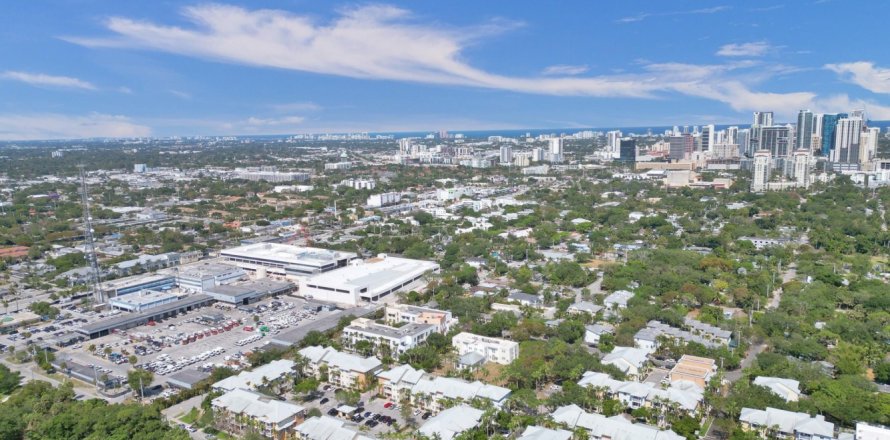 Condo in Fort Lauderdale, Florida, 1 bedroom № 1136579