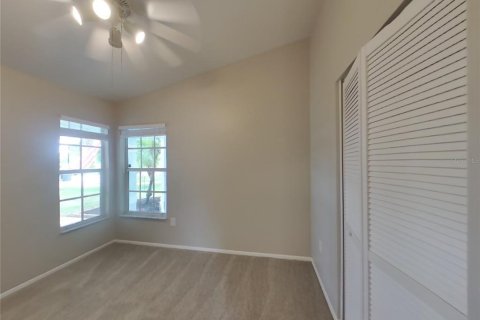 Casa en alquiler en Brandon, Florida, 3 dormitorios, 130.53 m2 № 1800478 - foto 12