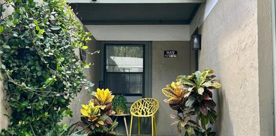 Condo à Gainesville, Floride, 2 chambres  № 1900712