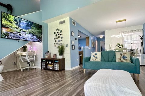 Copropriété à vendre à Gainesville, Floride: 2 chambres, 99.41 m2 № 1900712 - photo 3