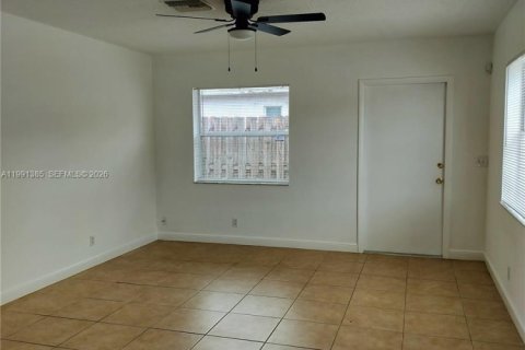 Casa en venta en Jupiter, Florida, 3 dormitorios, 118.17 m2 № 2052222 - foto 5