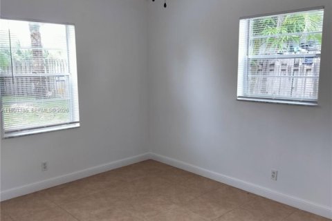 Casa en venta en Jupiter, Florida, 3 dormitorios, 118.17 m2 № 2052222 - foto 9