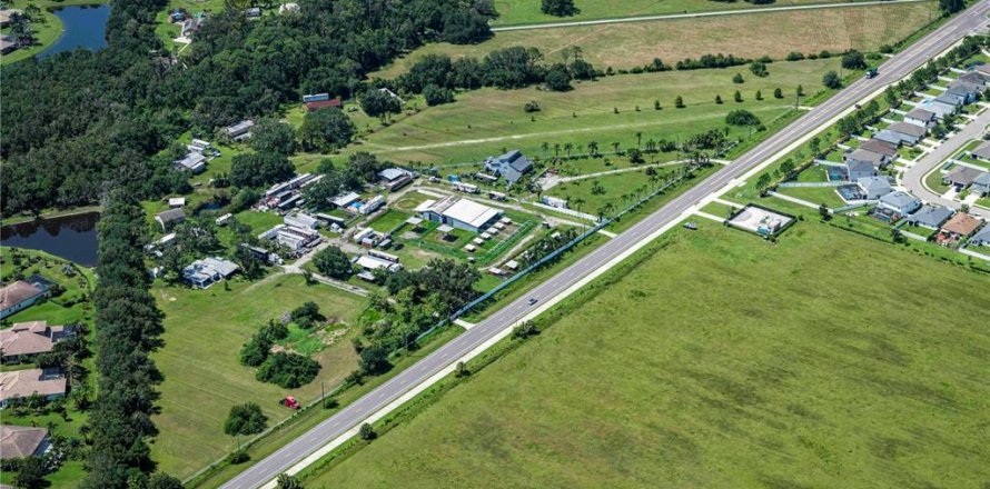 Terreno en Bradenton, Florida № 2135080