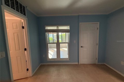 Condo in Madeira Beach, Florida, 1 bedroom № 2309091 - photo 22