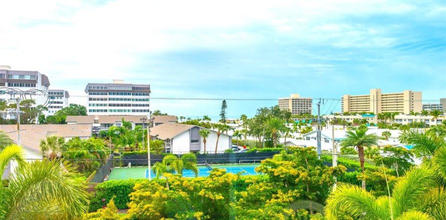 Condominio en Sarasota, Florida, 2 dormitorios № 1722517