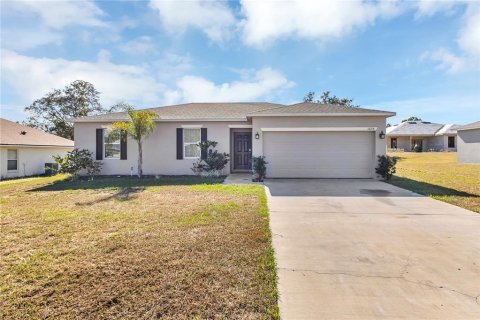 House in Kissimmee, Florida 3 bedrooms, 118.26 sq.m. № 2116144