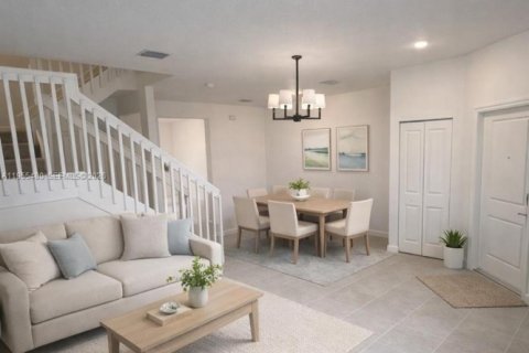 Adosado en alquiler en Homestead, Florida, 3 dormitorios, 149.76 m2 № 2011875 - foto 10