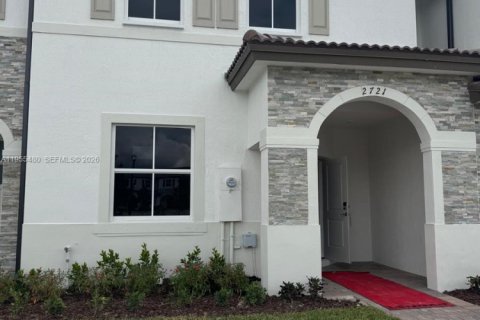 Adosado en alquiler en Homestead, Florida, 3 dormitorios, 149.76 m2 № 2011875 - foto 5