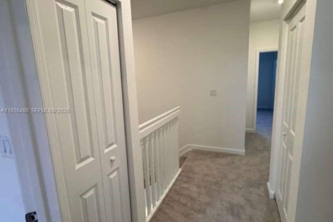 Adosado en alquiler en Homestead, Florida, 3 dormitorios, 149.76 m2 № 2011875 - foto 29