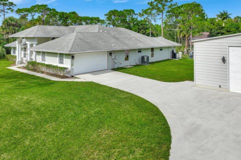 Villa ou maison à vendre à The Acreage, Floride: 4 chambres, 211.82 m2 № 1054917 - photo 1