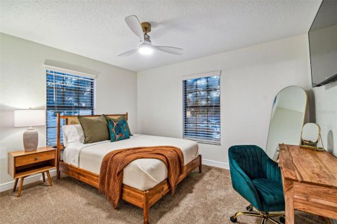 Villa ou maison à vendre à Tampa, Floride: 6 chambres, 232.81 m2 № 2111305 - photo 25