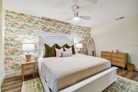 Villa ou maison à vendre à Tampa, Floride: 6 chambres, 232.81 m2 № 2111305 - photo 18