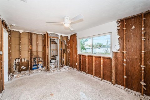 House in Saint Pete Beach, Florida 3 bedrooms, 105.91 sq.m. № 1659933 - photo 14