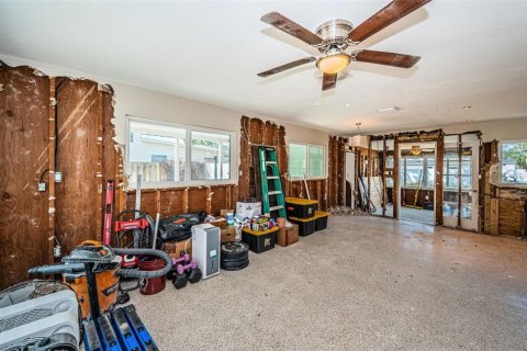 House in Saint Pete Beach, Florida 3 bedrooms, 105.91 sq.m. № 1659933 - photo 5