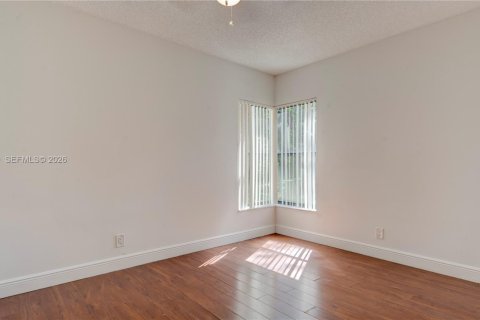 Copropriété à vendre à Coconut Creek, Floride: 3 chambres, 113.53 m2 № 2090980 - photo 6