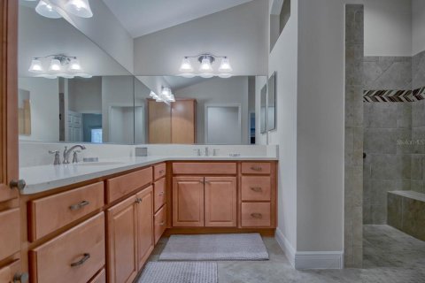 Casa en alquiler en The Villages, Florida, 3 dormitorios, 195.65 m2 № 1837123 - foto 10