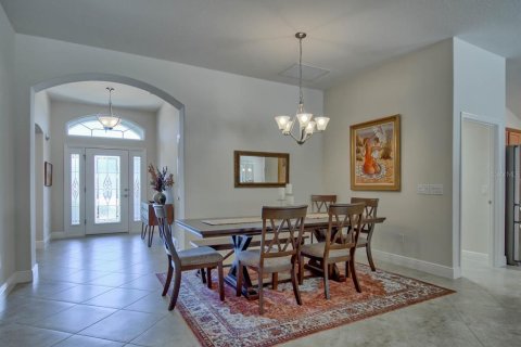 Casa en alquiler en The Villages, Florida, 3 dormitorios, 195.65 m2 № 1837123 - foto 6