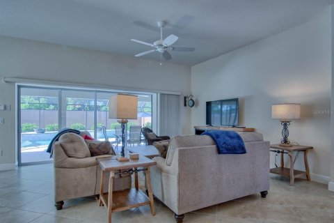 Casa en alquiler en The Villages, Florida, 3 dormitorios, 195.65 m2 № 1837123 - foto 7