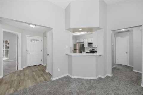 House in Tampa, Florida 3 bedrooms, 119.66 sq.m. № 2428659 - photo 11